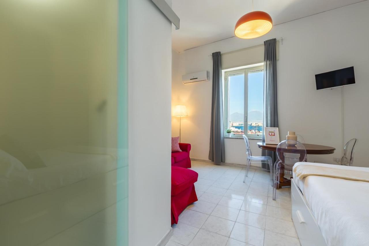 Seaview Apartment In Posillipo By Wonderful Italy Пескьера-дель-Гарда Экстерьер фото