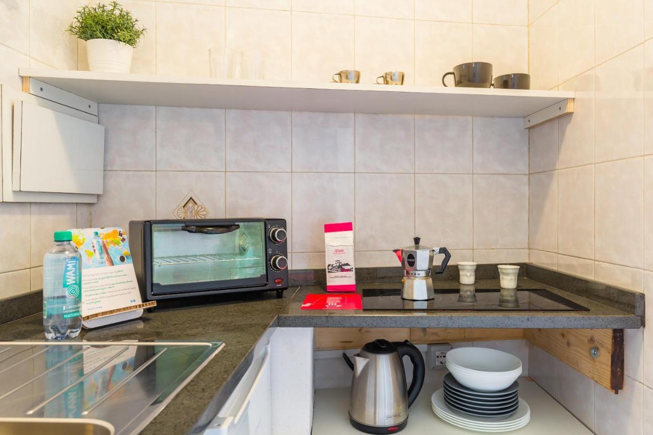 Seaview Apartment In Posillipo By Wonderful Italy Пескьера-дель-Гарда Экстерьер фото